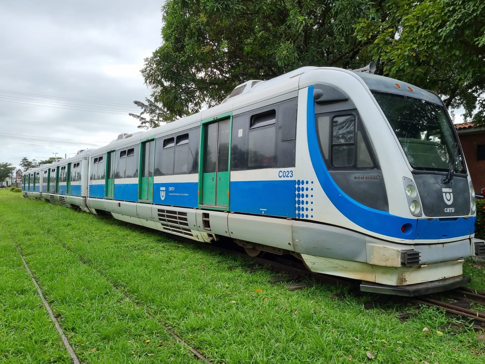 TST condena CBTU por dano moral coletivo