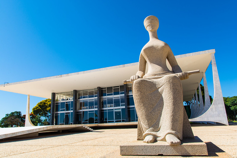 STF suspende por 90 dias multas da NR-1 sobre riscos psicossociais