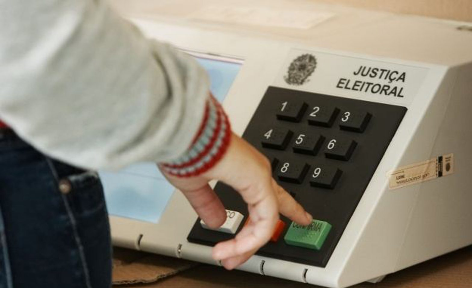 TST condena empresas por pressionar empregados em eleições